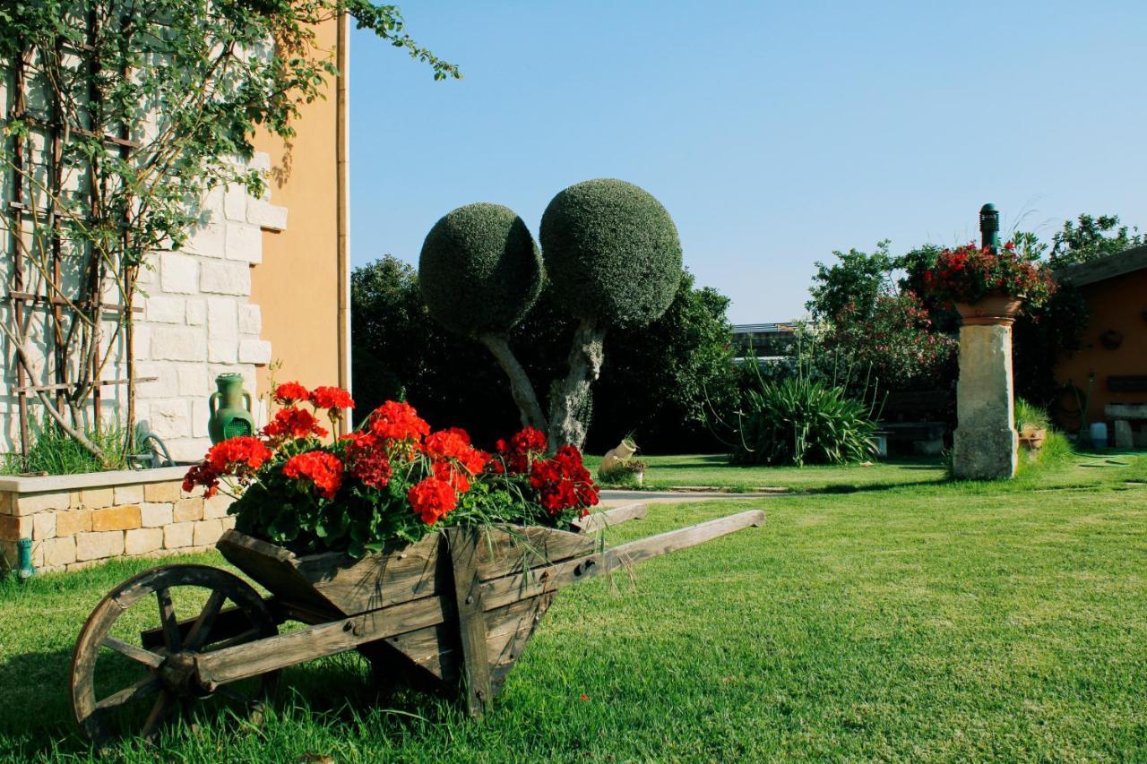 Vila Il Giardino Della Musica Modica Exteriér fotografie
